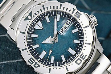 武汉欧米茄表冠掉了进水维修