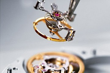 武汉欧米茄自动机械表为什么走停